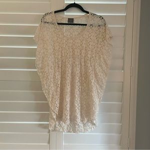 Elif Jordan Taylor Lace Floral Detail Sheer Cover-Up Cream Size XS